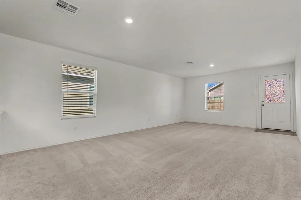 231 Gabbro Gardens Maxwell, TX 78656