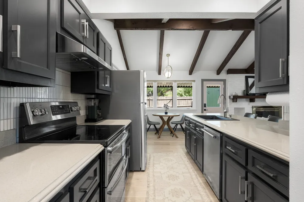 7200 Scenic Brook Drive Austin, TX 78736