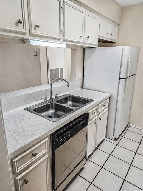 2706 Salado Street #303