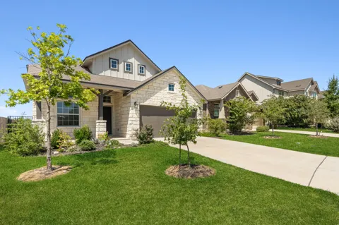 612 Saturnia Drive