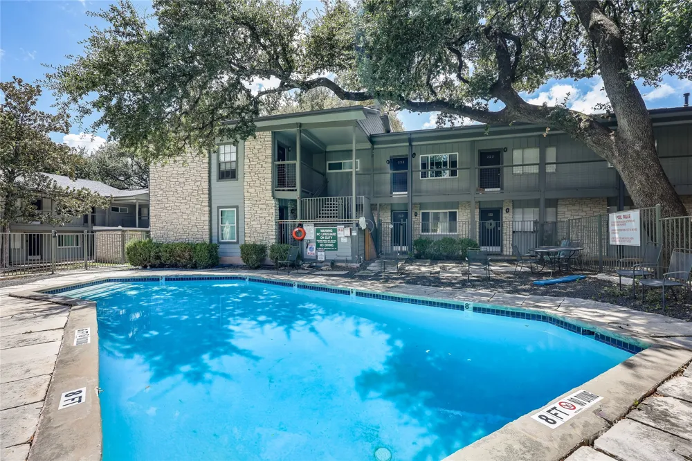 2303 E Side Drive #201 Austin, TX 78704