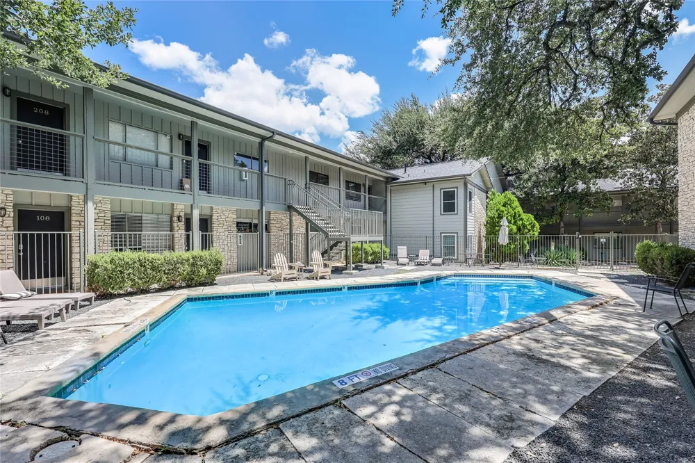 2303 E Side Drive #201 Austin, TX 78704
