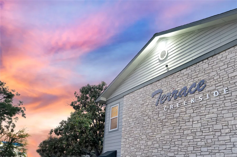 2303 E Side Drive #201 Austin, TX 78704