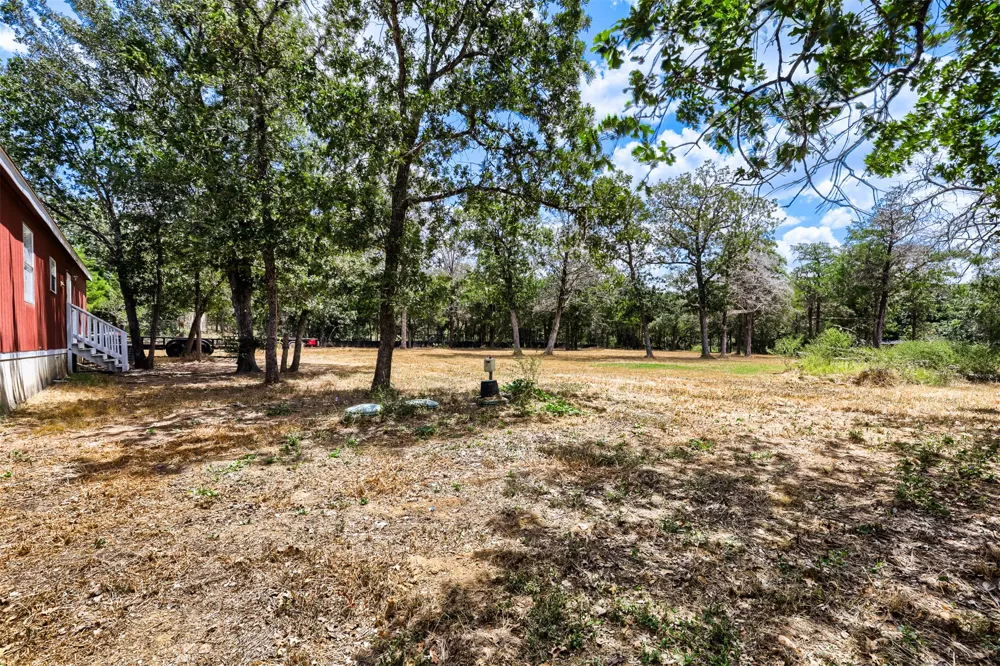 1017 Rosewood Drive Dale, TX 78616