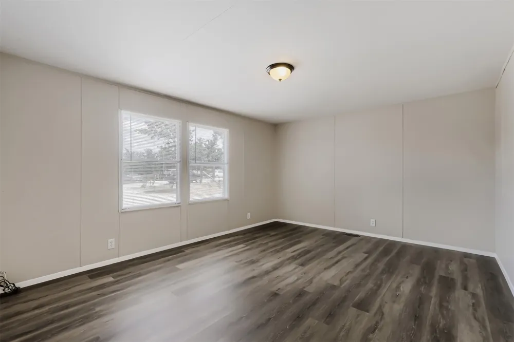 1017 Rosewood Drive Dale, TX 78616