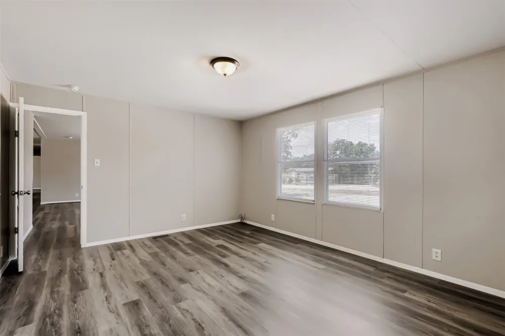 1017 Rosewood Drive Dale, TX 78616