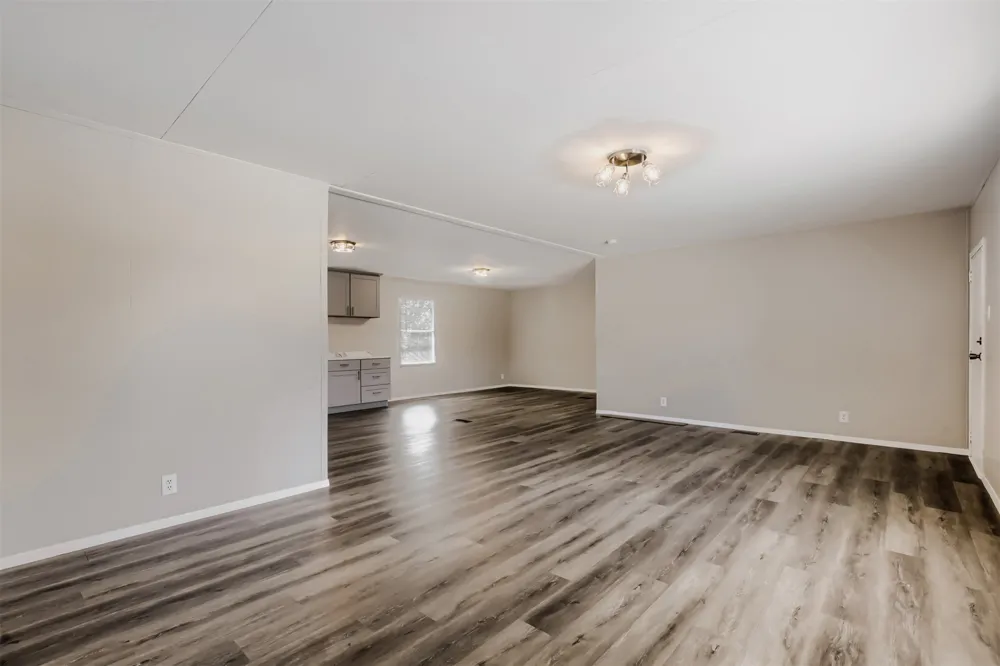 1017 Rosewood Drive Dale, TX 78616