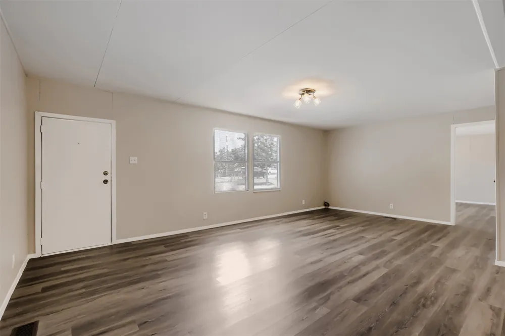 1017 Rosewood Drive Dale, TX 78616