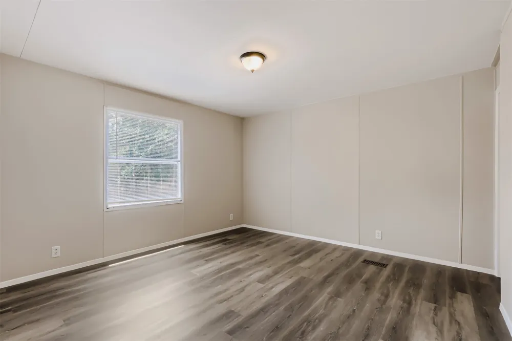 1017 Rosewood Drive Dale, TX 78616