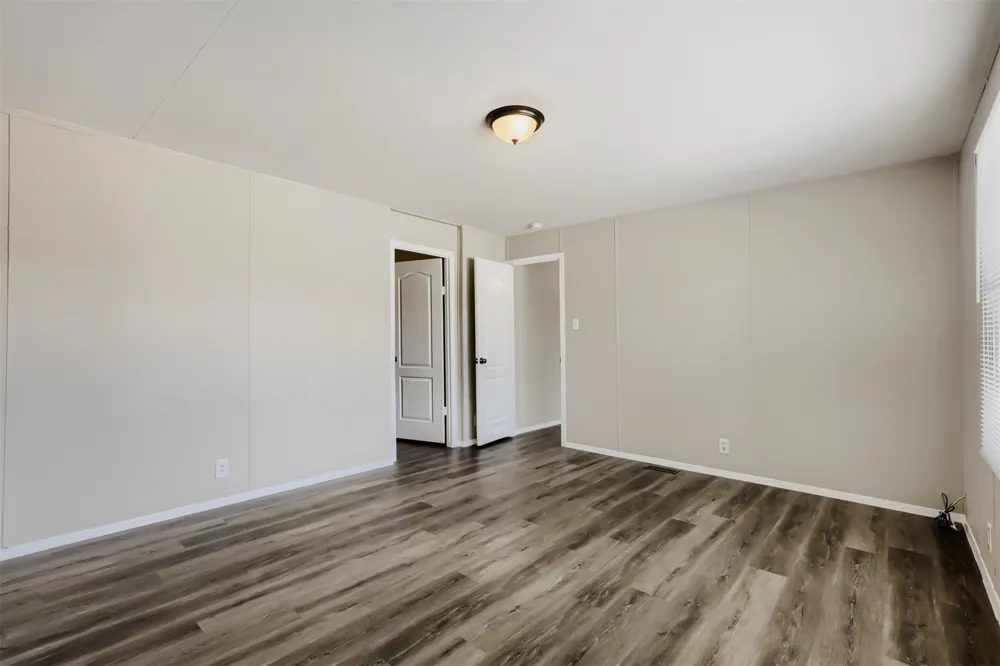 1017 Rosewood Drive Dale, TX 78616