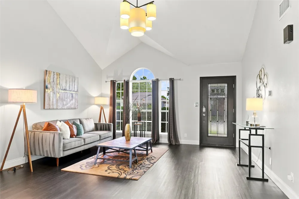 1701 Lantana Drive Round Rock, TX 78664