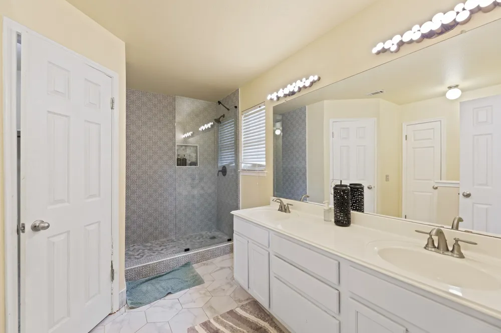 500 Morning Dove Drive Hutto, TX 78634