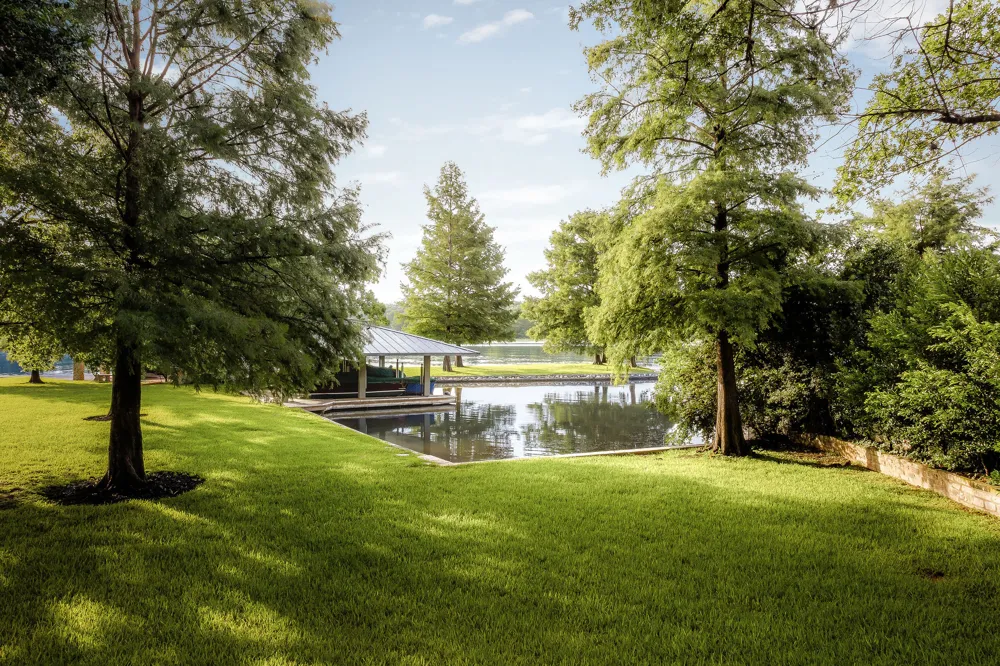 2905 Westlake Cove Austin, TX 78746