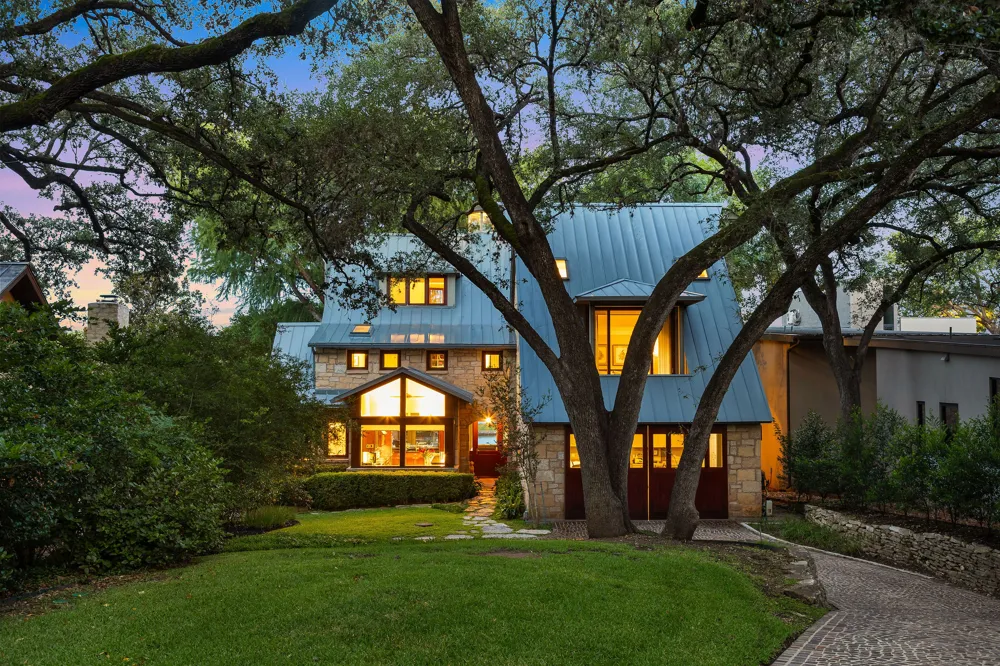 2905 Westlake Cove Austin, TX 78746