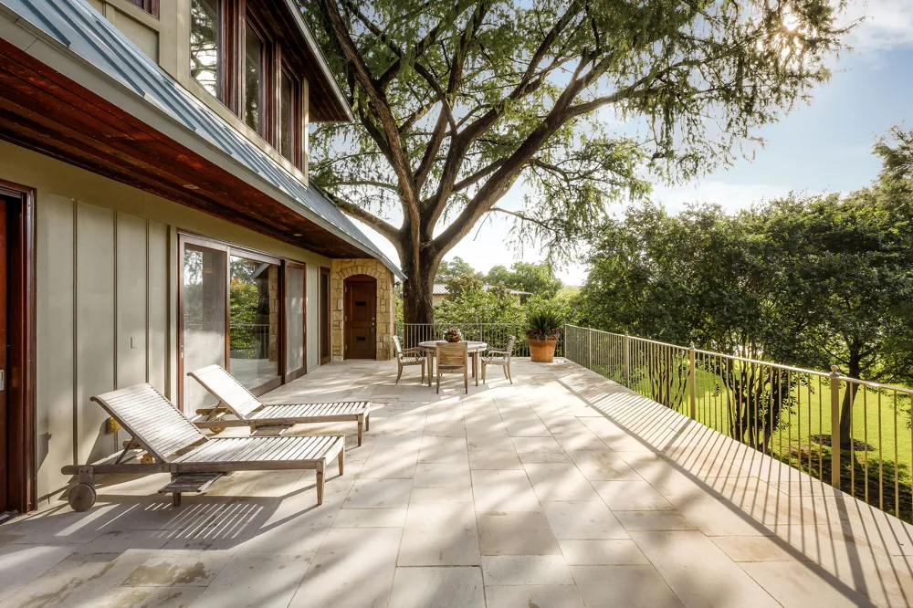 2905 Westlake Cove Austin, TX 78746