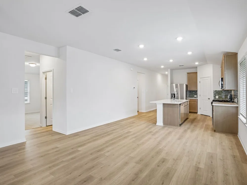 132 Woodbrook Drive Georgetown, TX 78674