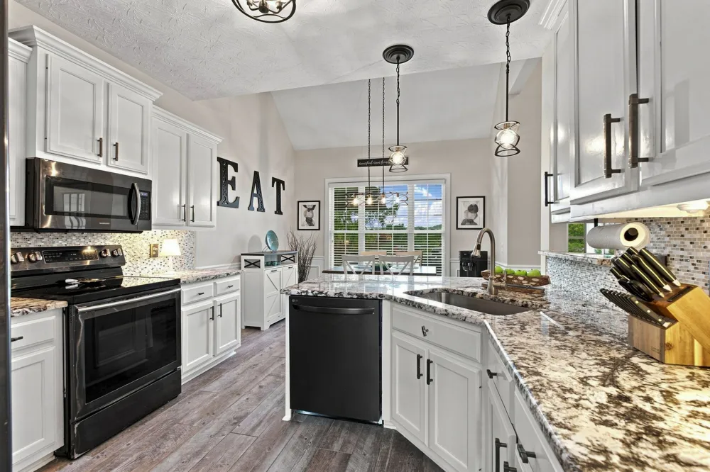 130 Cedar Ridge Ln Hendersonville, TN 37075