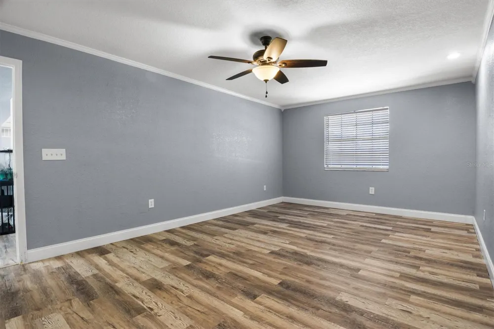 1715 LAKE MIRIAM DRIVE Lakeland, FL 33813