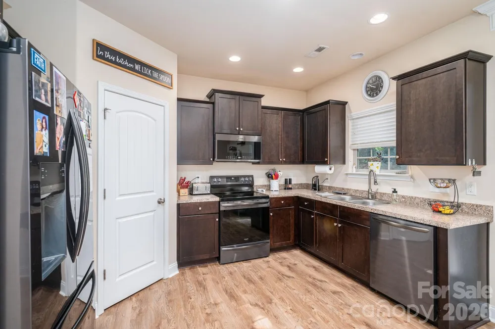 5216 Newport Landing Way Gastonia, NC 28056