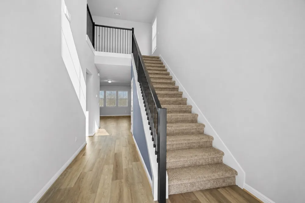 453 Gaida Loop Georgetown, TX 78628