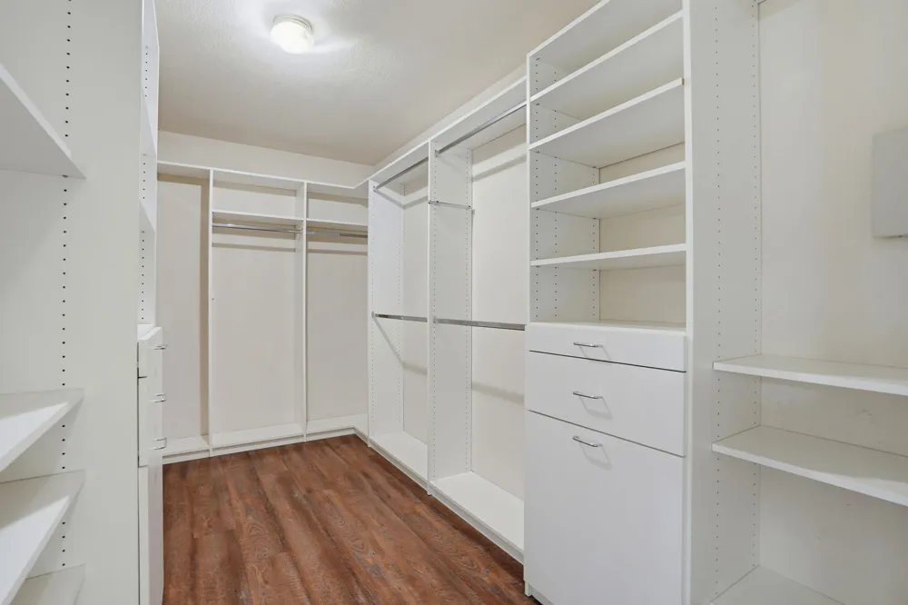 2801 Butler National Drive Pflugerville, TX 78660