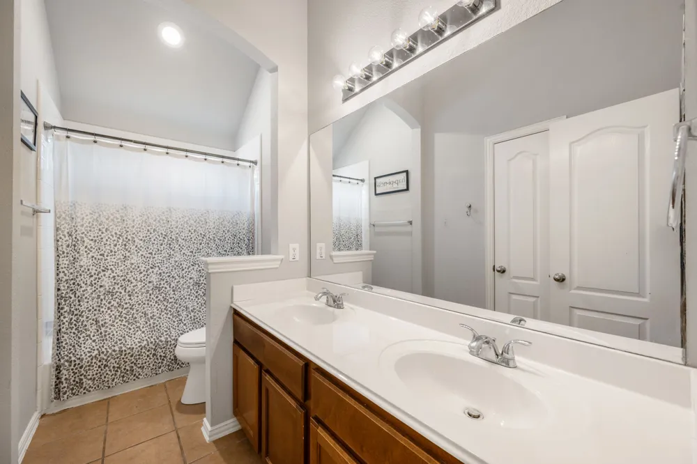 2505 Pumpkin Ridge Court Pflugerville, TX 78660