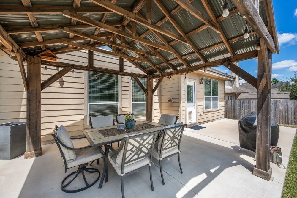2505 Pumpkin Ridge Court Pflugerville, TX 78660