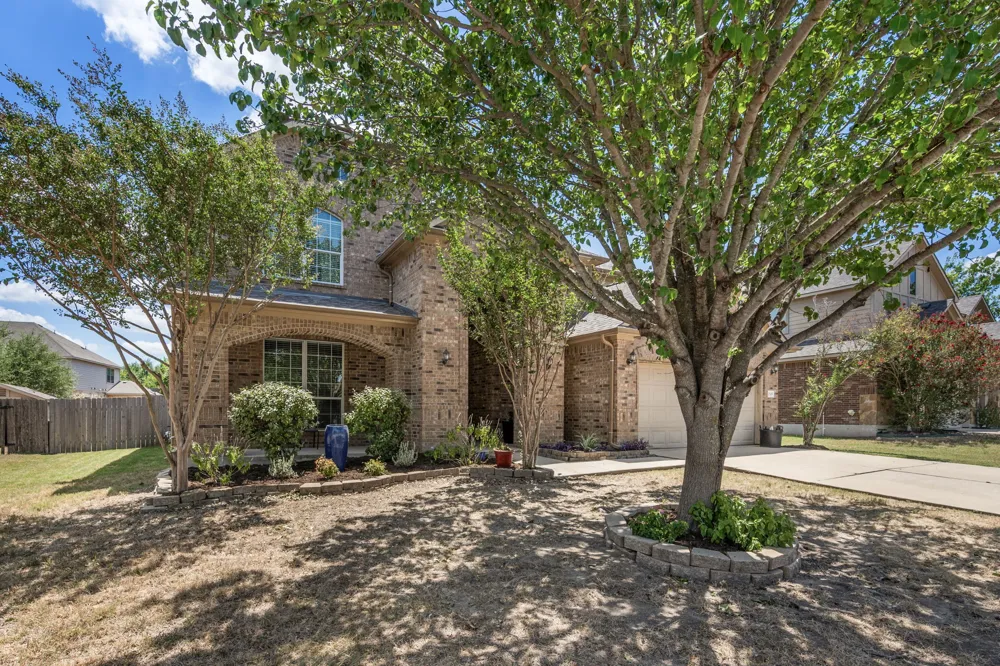 2505 Pumpkin Ridge Court Pflugerville, TX 78660