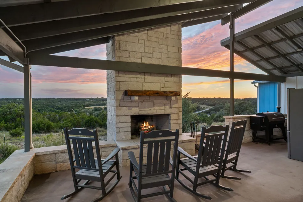 365 Billy Sisson Drive Johnson City, TX 78636