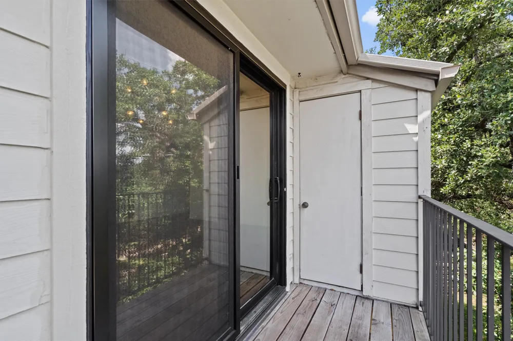 9226 Jollyville Road #220 Austin, TX 78759