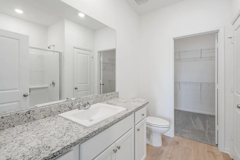 261 W Luna Blue Lane Jarrell, TX 76537