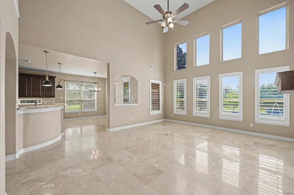 19089 Grandview Point Montgomery, TX 77356