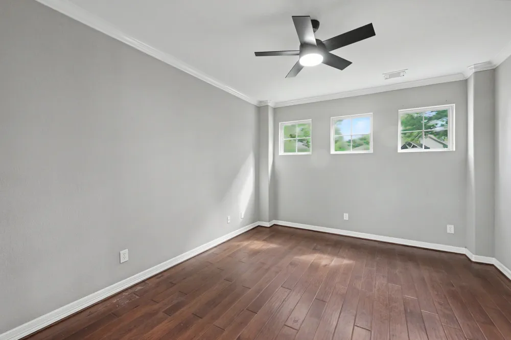 19089 Grandview Point Montgomery, TX 77356