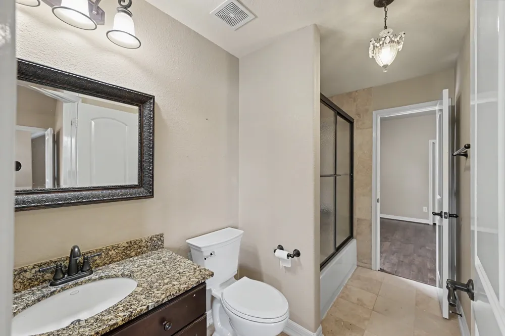19089 Grandview Point Montgomery, TX 77356