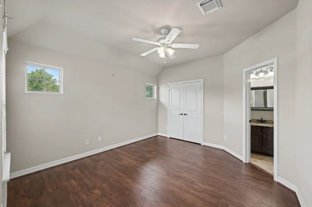 19089 Grandview Point Montgomery, TX 77356