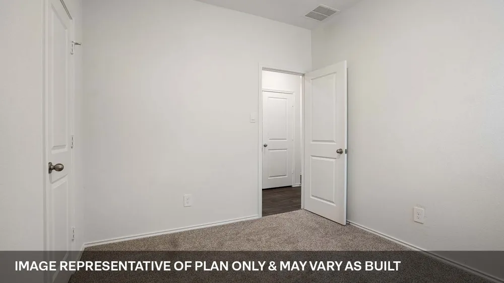 142 Harrison Crossing #B Uhland, TX 78640