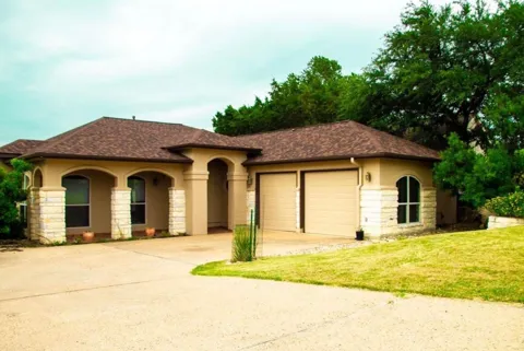20600 Highland Lake Drive