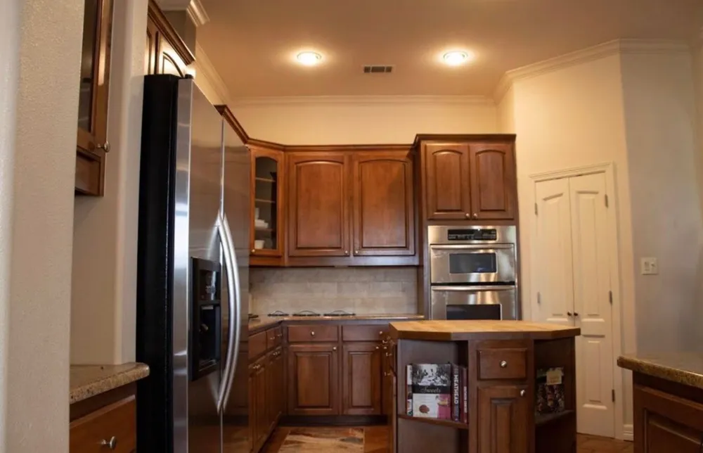 20600 Highland Lake Drive Lago Vista, TX 78645