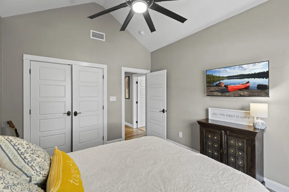 103 Creekside Trail Spicewood, TX 78669