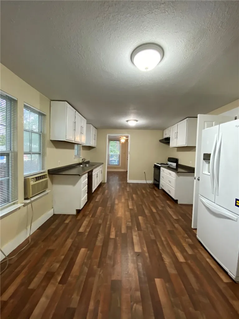 403 Pedernales Street Austin, TX 78702