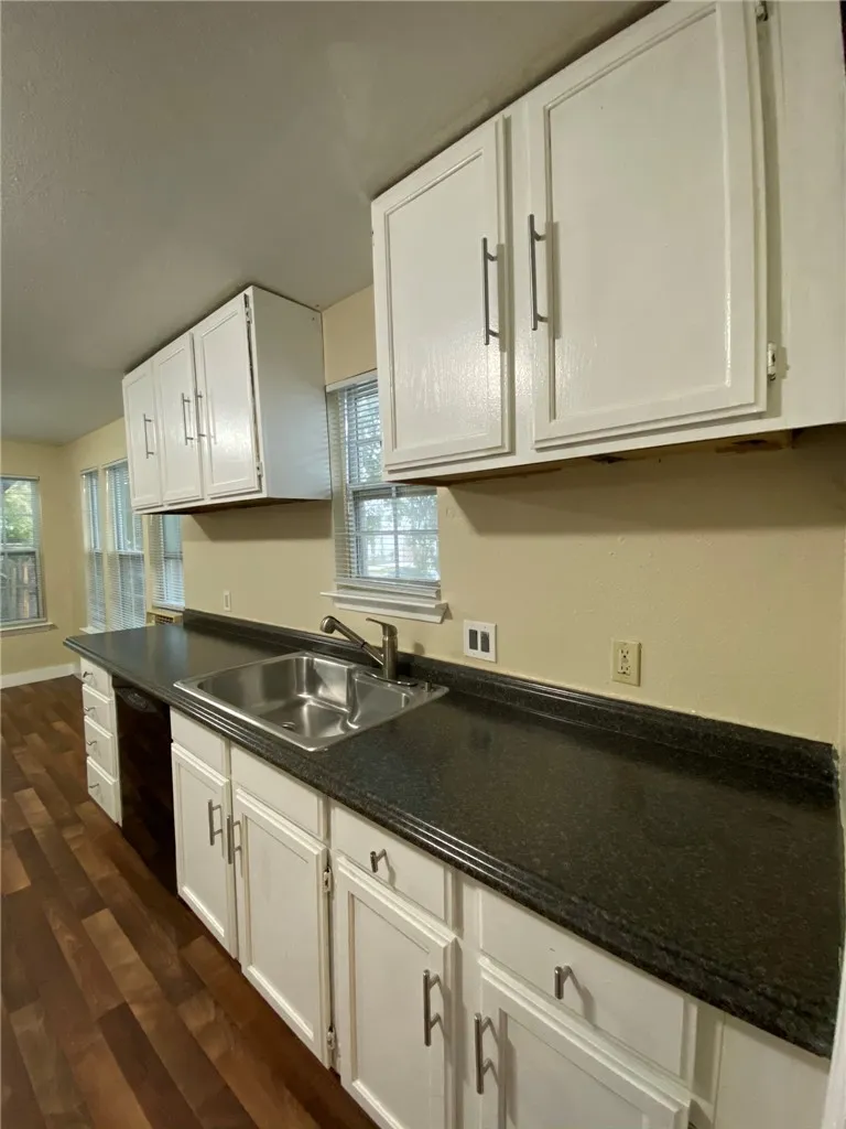 403 Pedernales Street Austin, TX 78702
