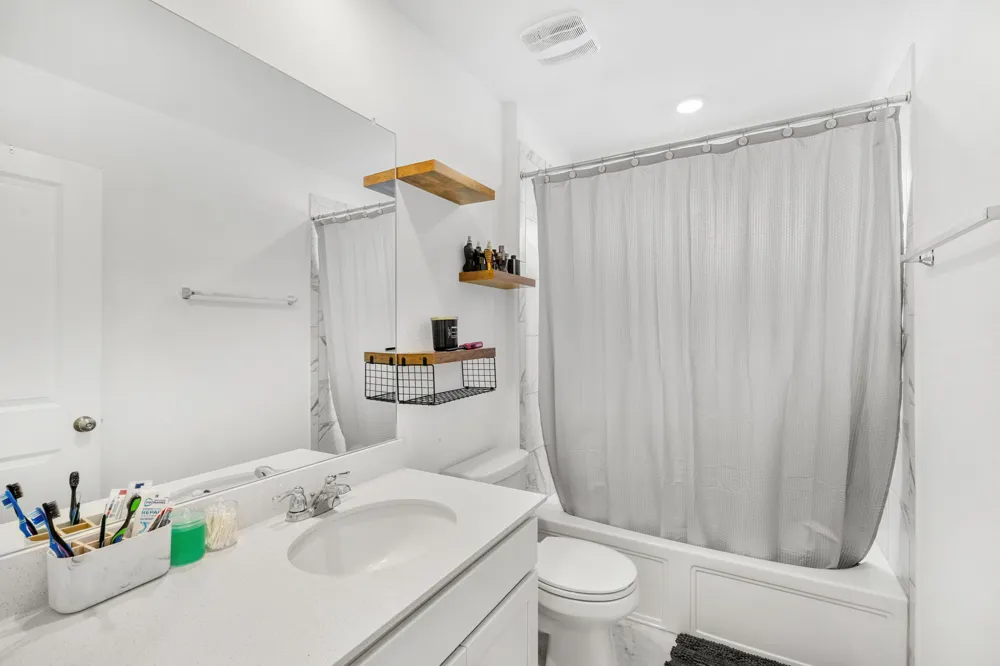 200 Montego Street Hutto, TX 78634
