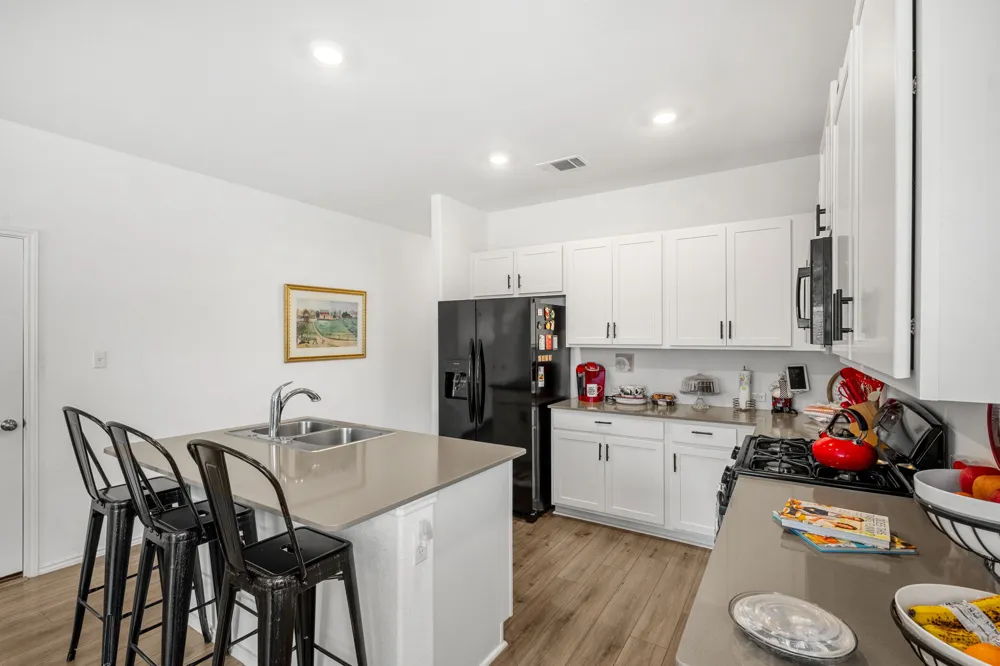 200 Montego Street Hutto, TX 78634