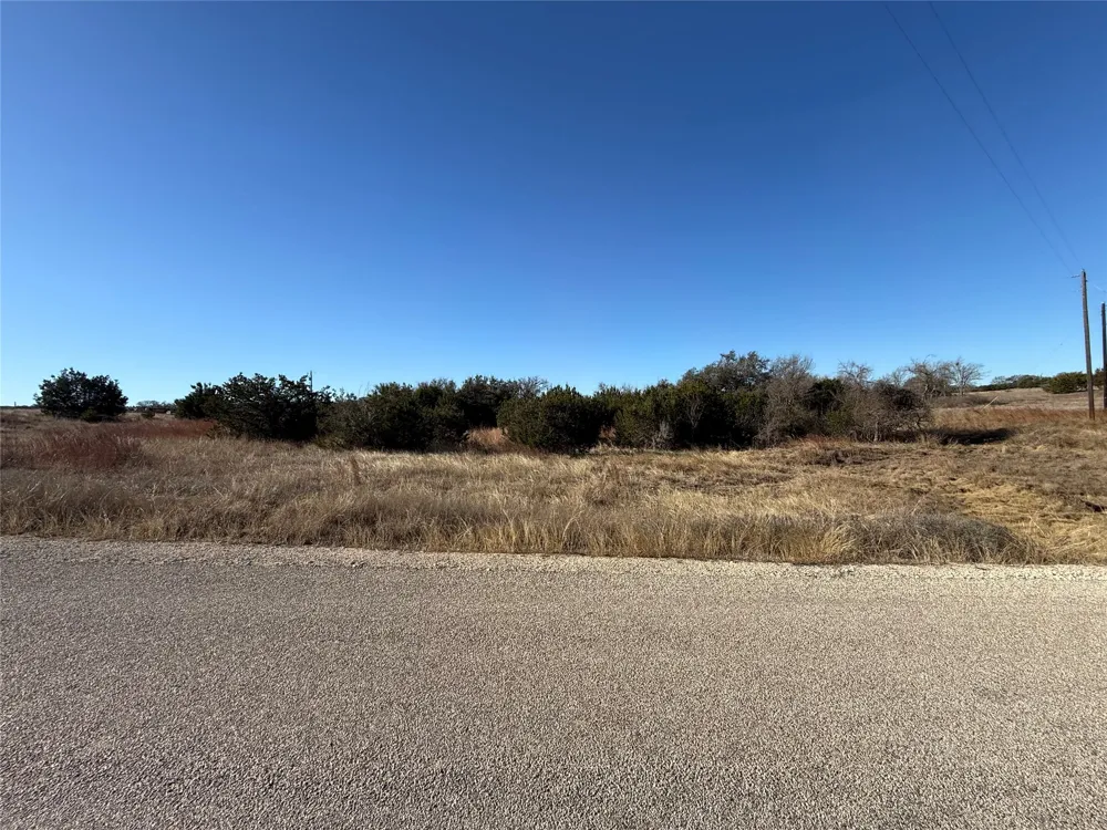 CLOUDWOOD RANCH ROAD Briggs, TX 78608