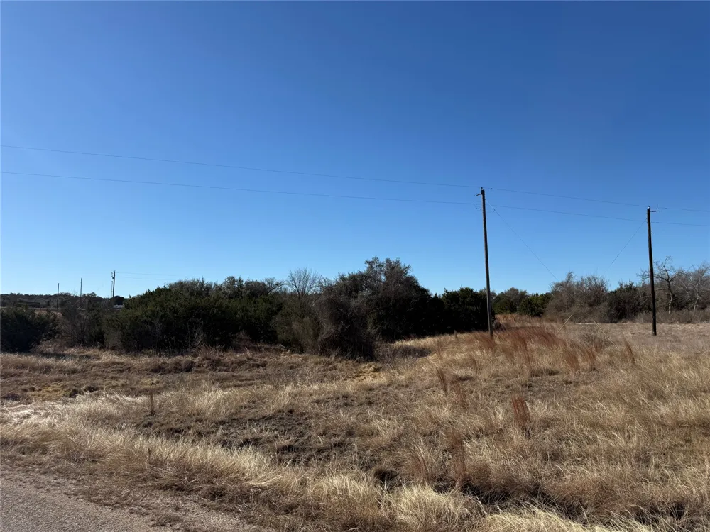 CLOUDWOOD RANCH ROAD Briggs, TX 78608