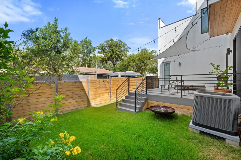 4717 Mount Vernon Drive #A Austin, TX 78745