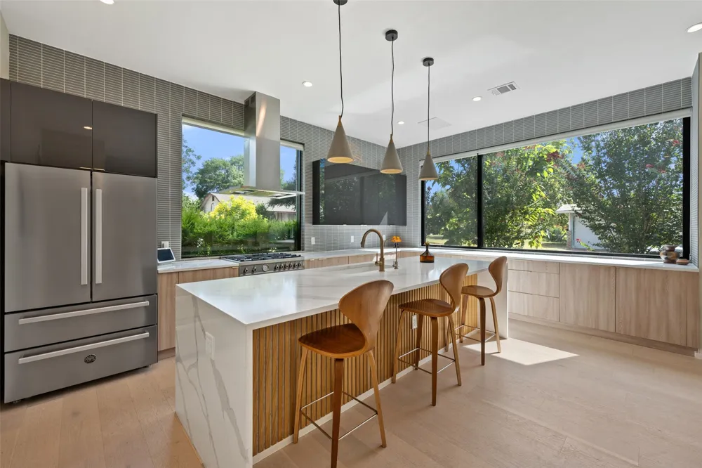 4717 Mount Vernon Drive #A Austin, TX 78745