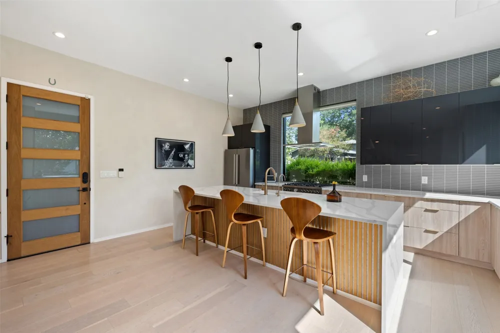 4717 Mount Vernon Drive #A Austin, TX 78745