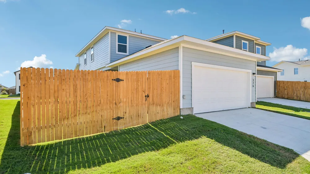 326 George Neggan Lane Bastrop, TX 78602