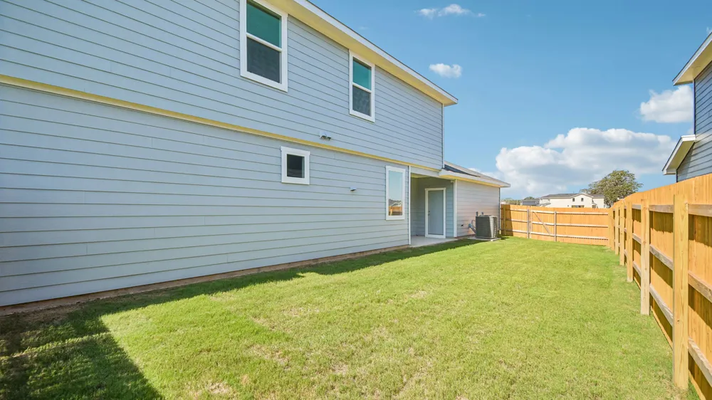 326 George Neggan Lane Bastrop, TX 78602